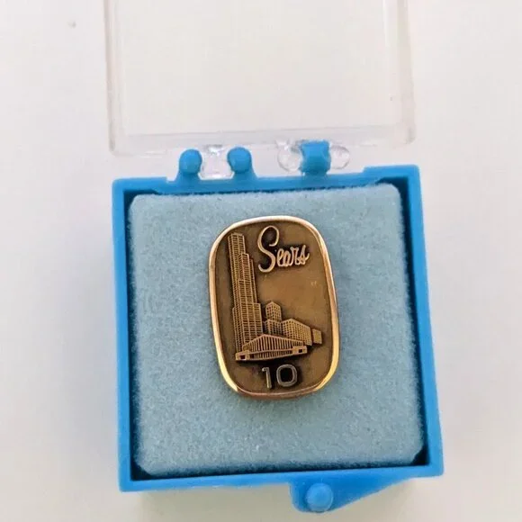 Vintage 1/10 10K LEAVENS Sears 10 Year Service Award